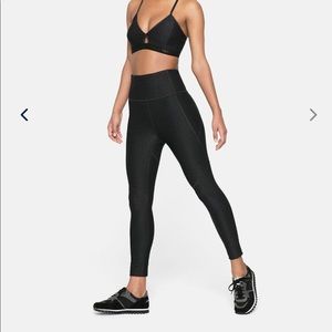 Outdoor Voices Hi-Rise 7/8 Warmup Leggings